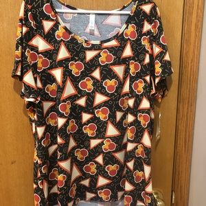 3xl Lularoe classic tee - Disney pattern